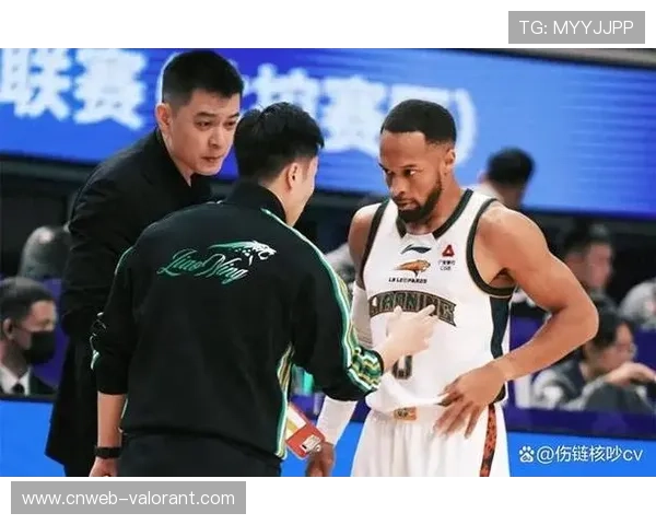 辽篮外援布朗合同到期离队，短期工策略引发球迷争议